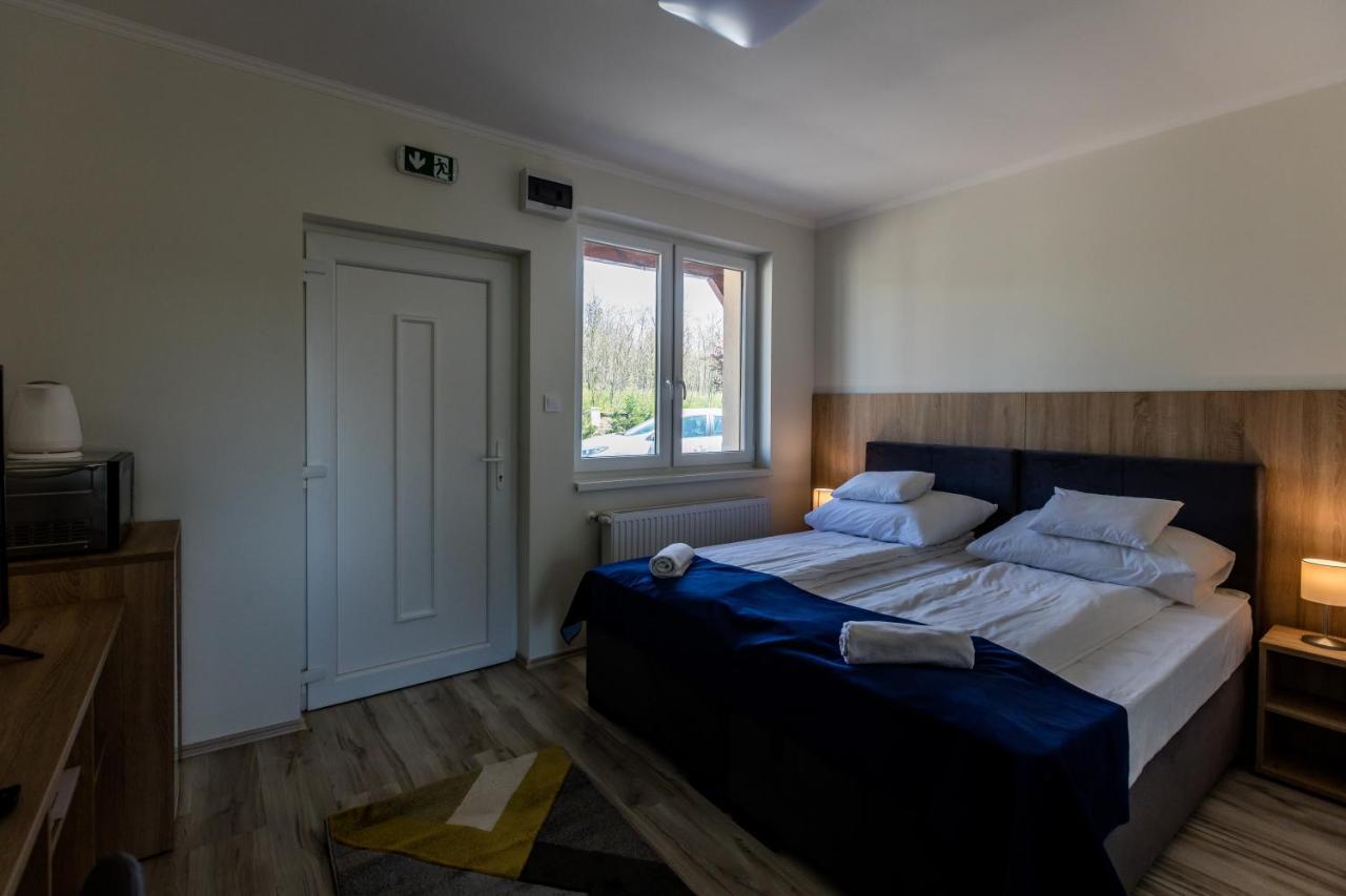 Bed and Breakfast Tulip Garden Panzio Kékcse Esterno foto